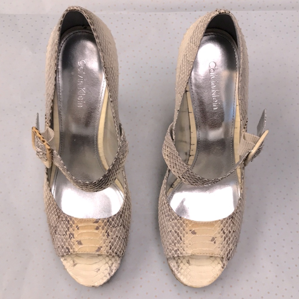 Shoes heels